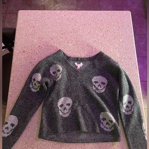 No boundaries sweater